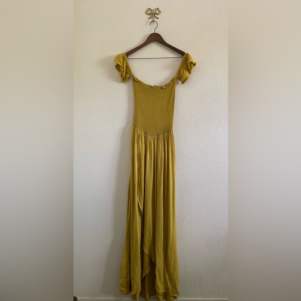 Young Fabulous & Broke Frida Wrap Maxi Dress Size Small Smocked Off The Shoulder